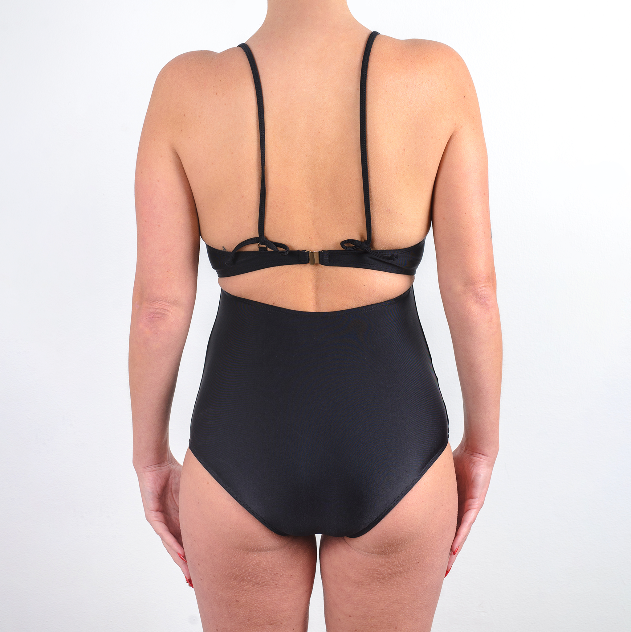 TRAJE DE BAÑO TANKINI DOS PIEZAS NEGRO