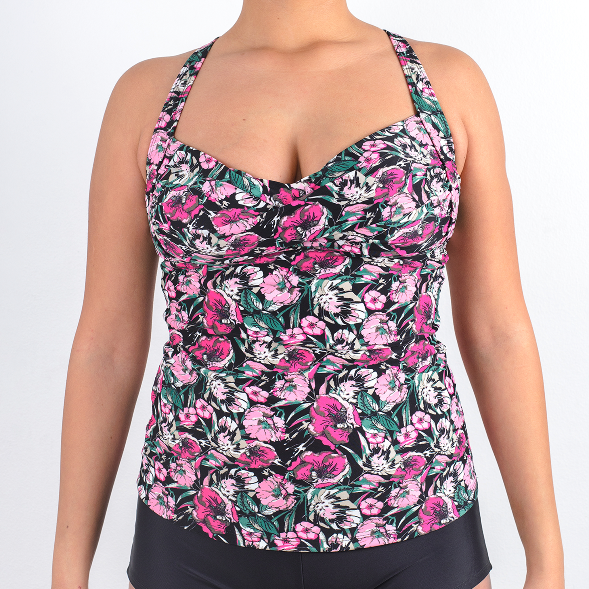 TRAJE DE BAÑO POLERA POWER NEGRO CON FLORES