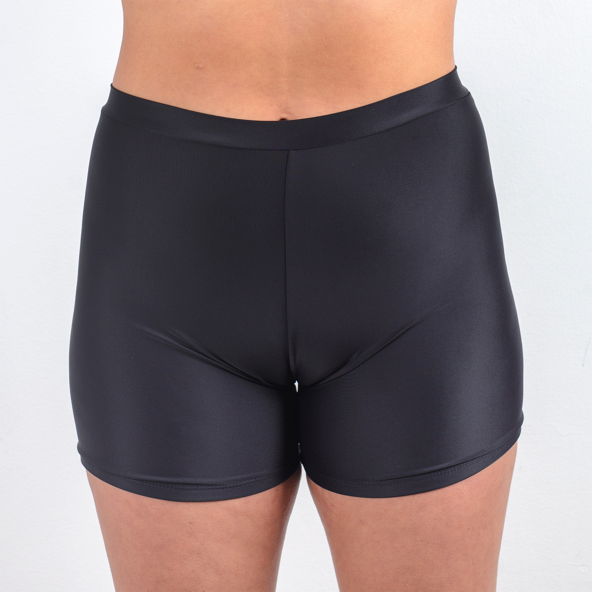 SHORT DE BAÑO LARGO NEGRO