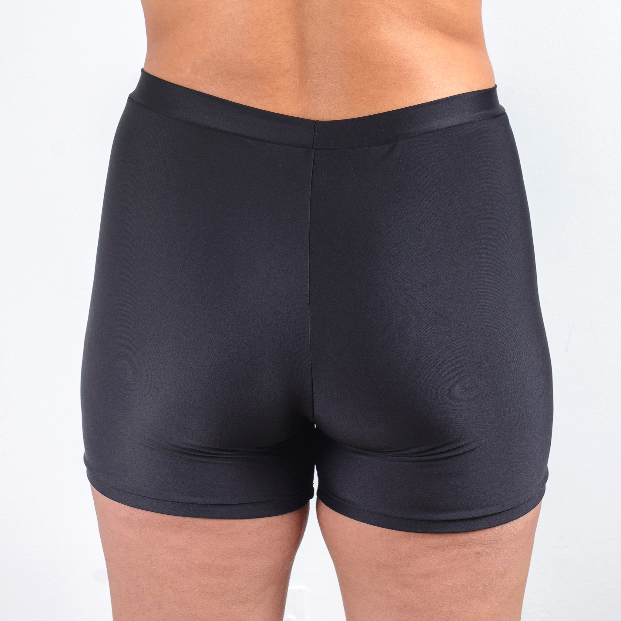 SHORT DE BAÑO LARGO NEGRO