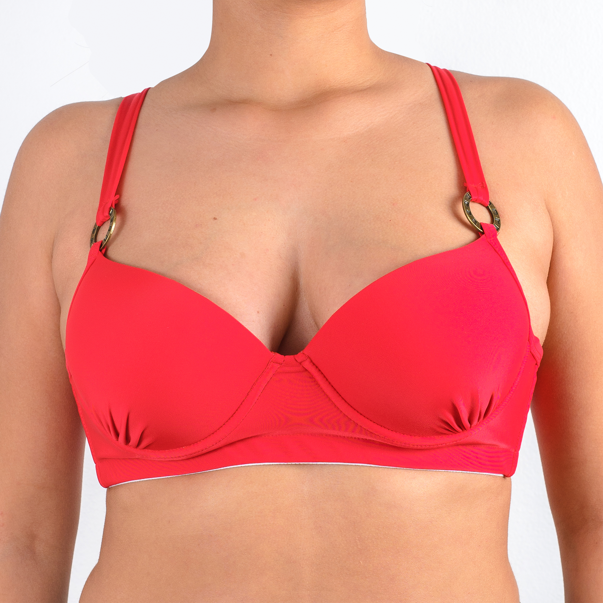 TRAJE DE BAÑO SOSTÉN COPA CON ARGOLLAS ROJO